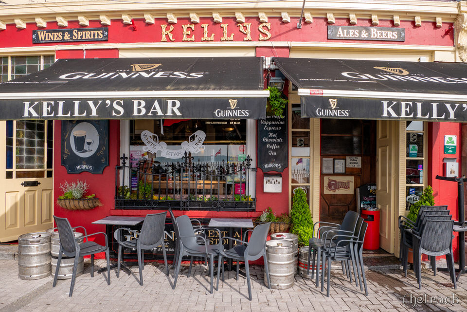 Helmut Rockenschaub Irland´s dekorative Häuserfassaden 07/2019