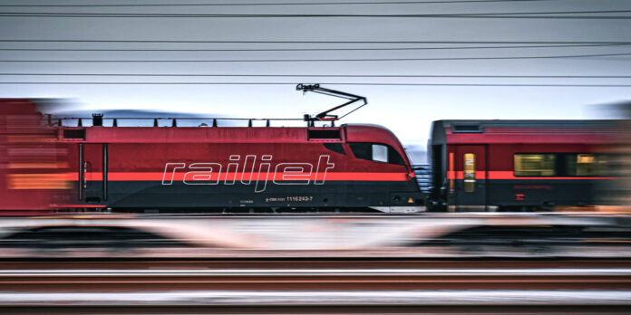 Schienenfahrzeug_Titel